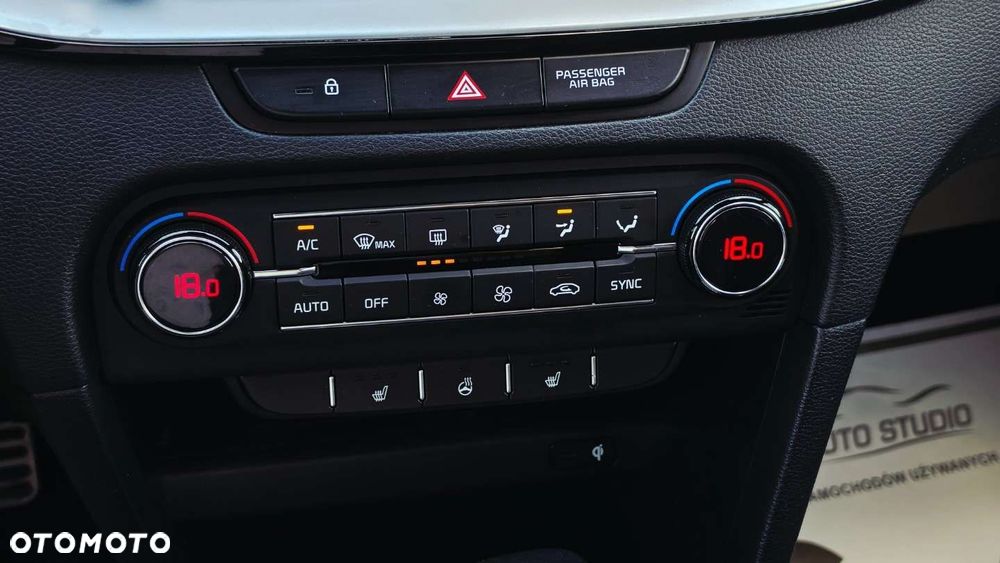 Kia ProCeed 1.6 T-GDI DCT7 OPF GT - 13