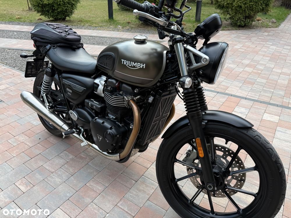 Triumph Street Twin - 5