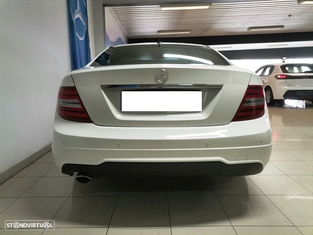 Mercedes-Benz C 220 CDI DPF Auto Avantgarde - 4
