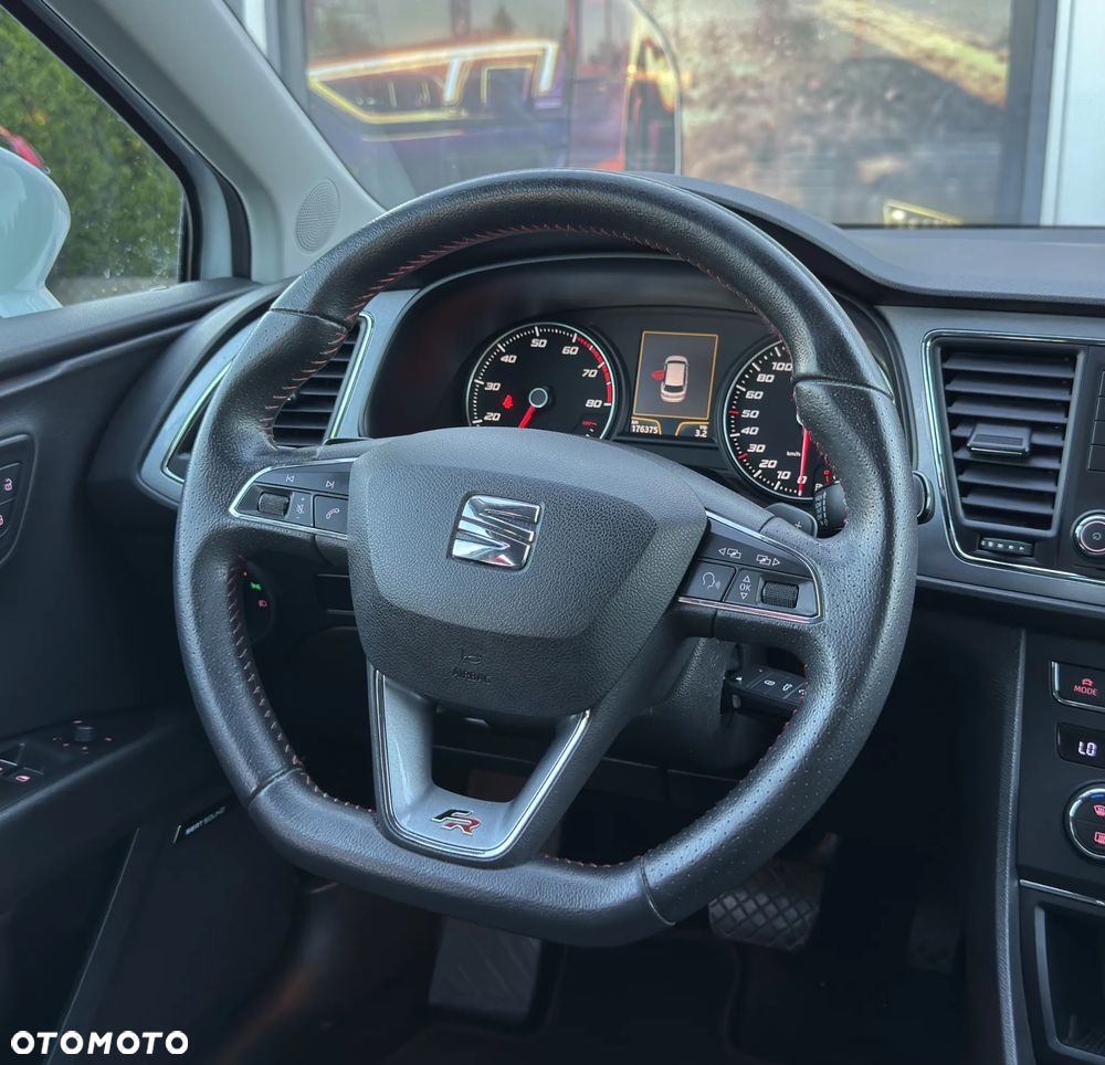 Seat Leon 1.8 TSI Start&Stop DSG FR - 27