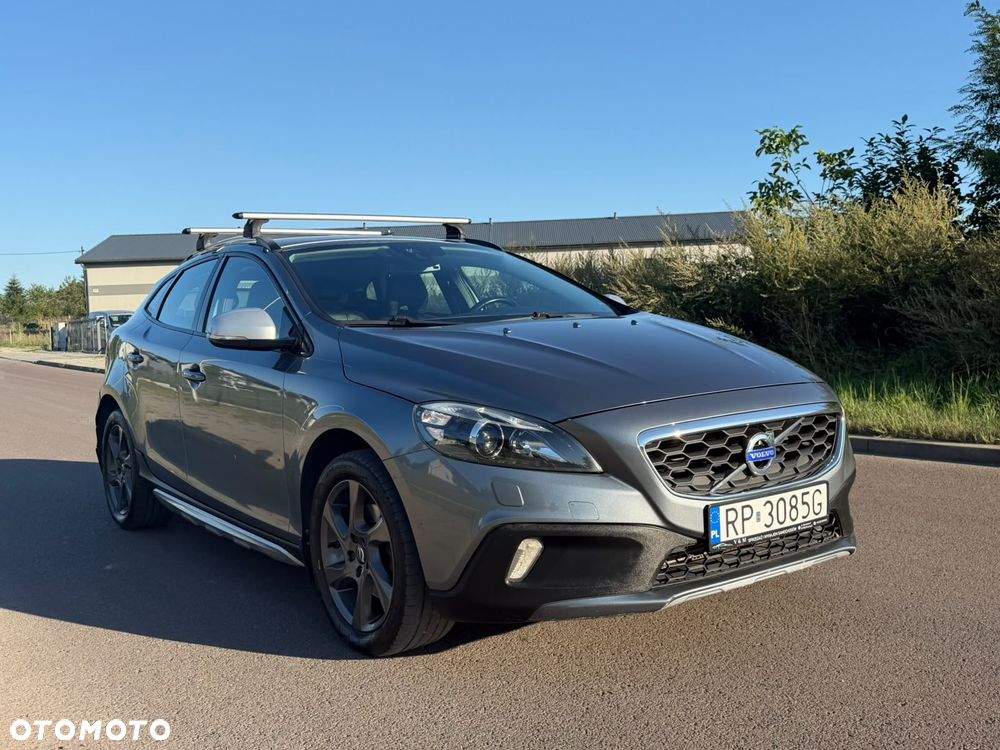 Volvo V40 D2 Momentum - 3