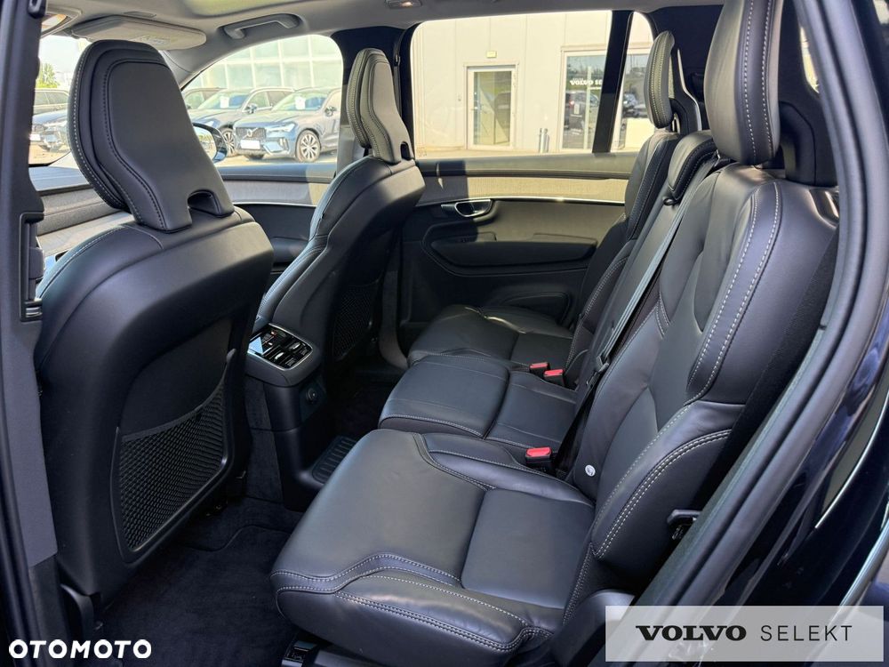 Volvo XC 90 - 17
