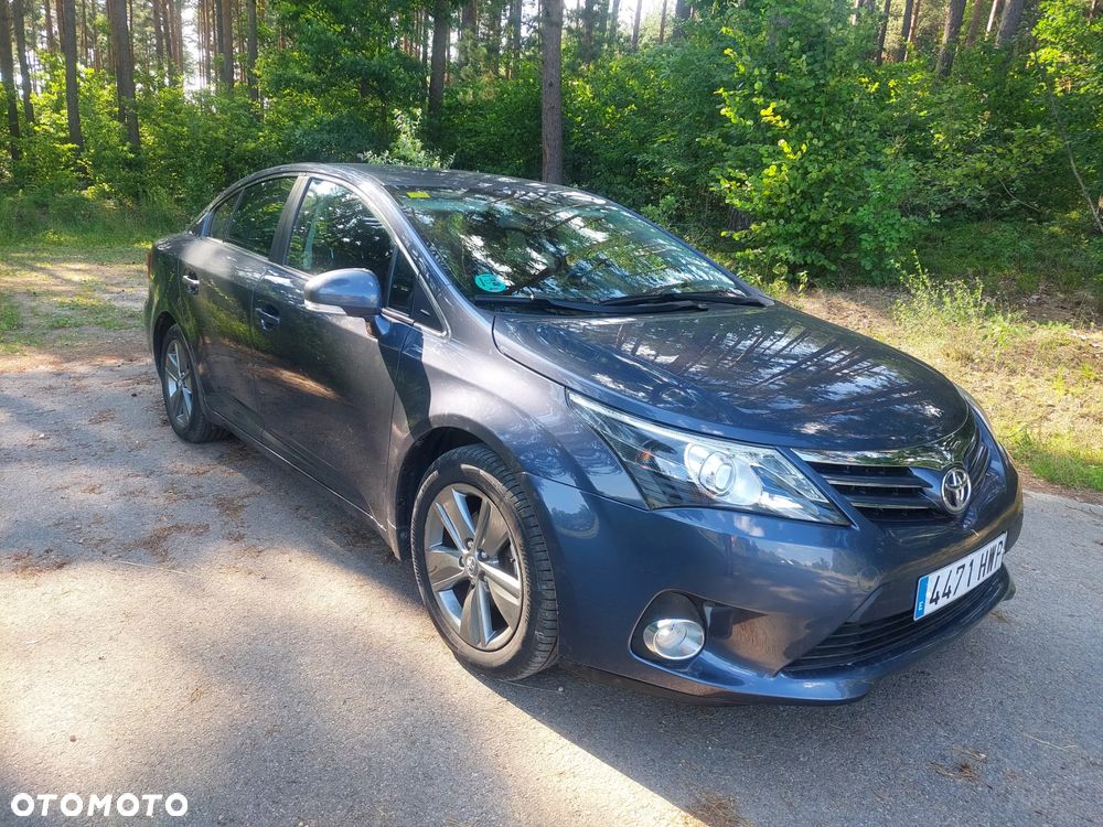 Toyota Avensis 1.8 Prestige MS - 3