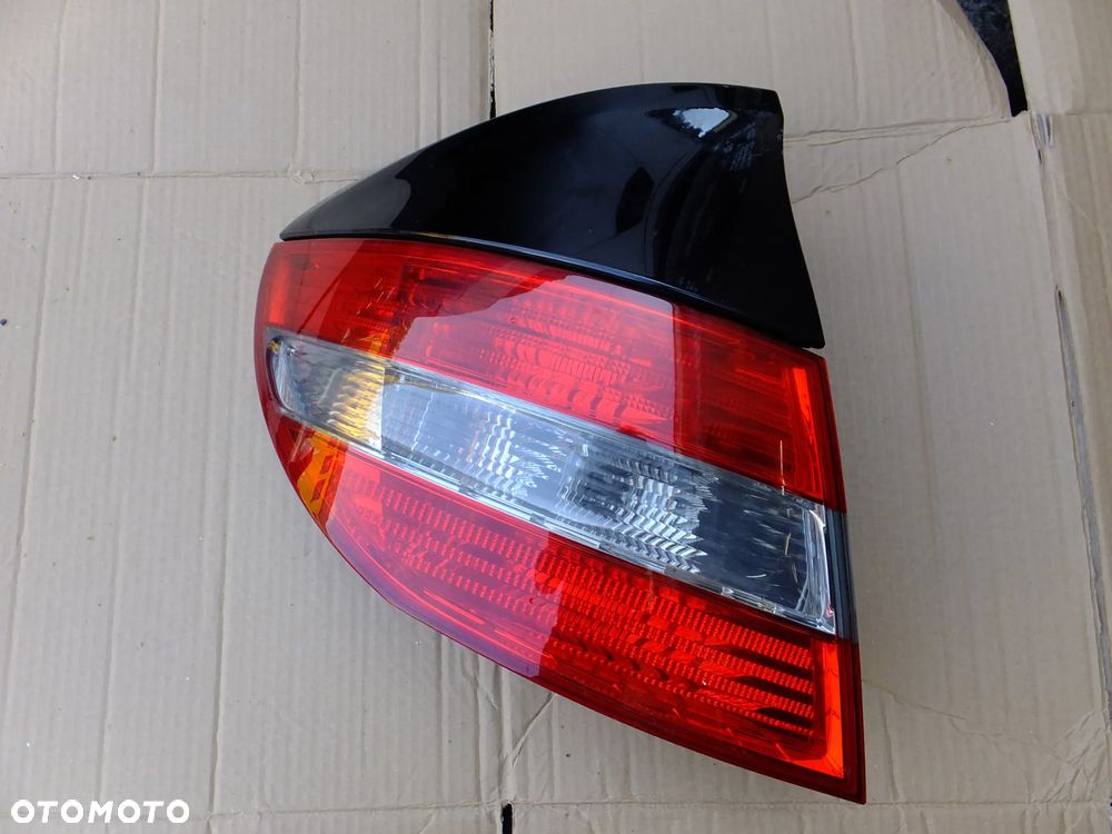 lampa lewy tył mercedes CLC CL203 W203 coupe EUROPA A2038205164