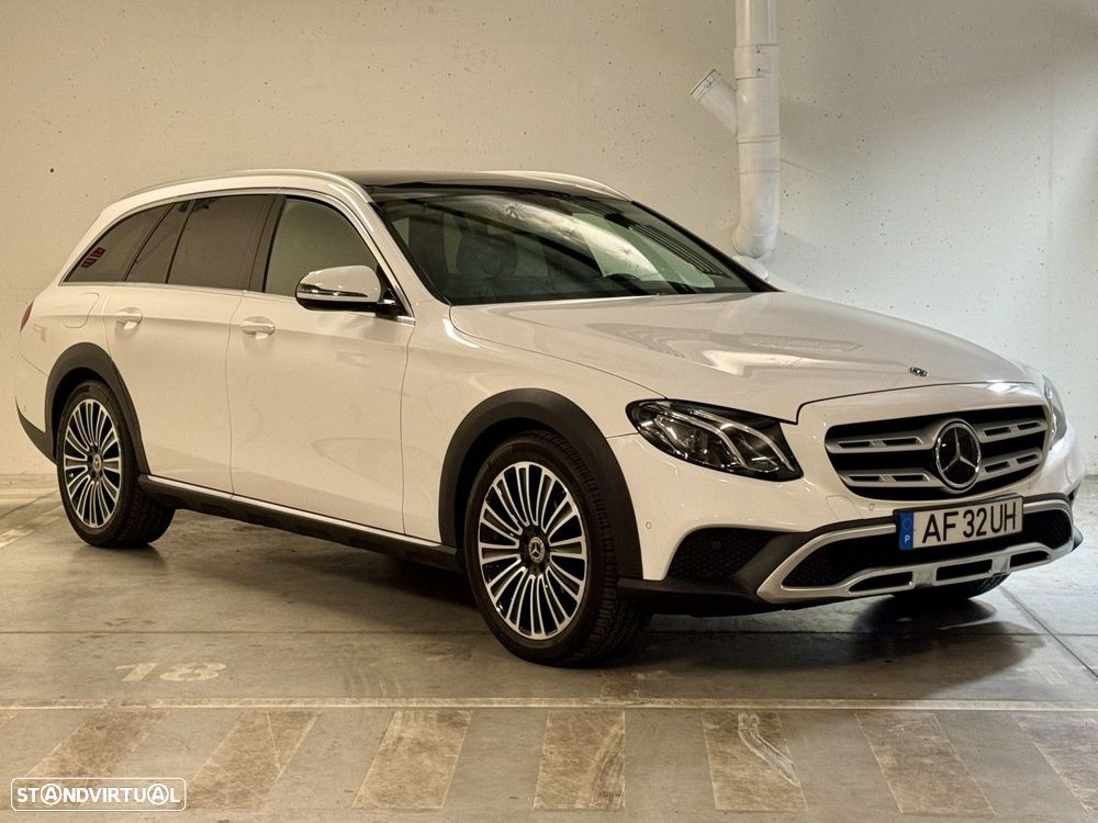 Mercedes-Benz E 220 d 4-Matic All Terrain Avantgarde + — fotografia 3