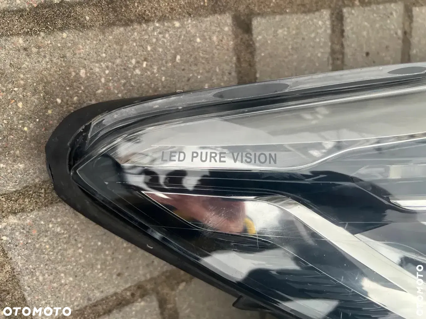 ZDERZAK MASKA LAMPY PAS PRZOD CAPTUR LIFT FULL - 14
