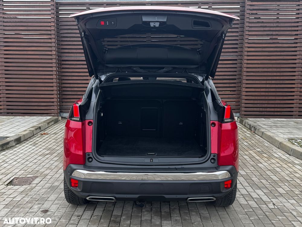 Peugeot 3008 PHEV EAT8 4X4 GT Pack - 11