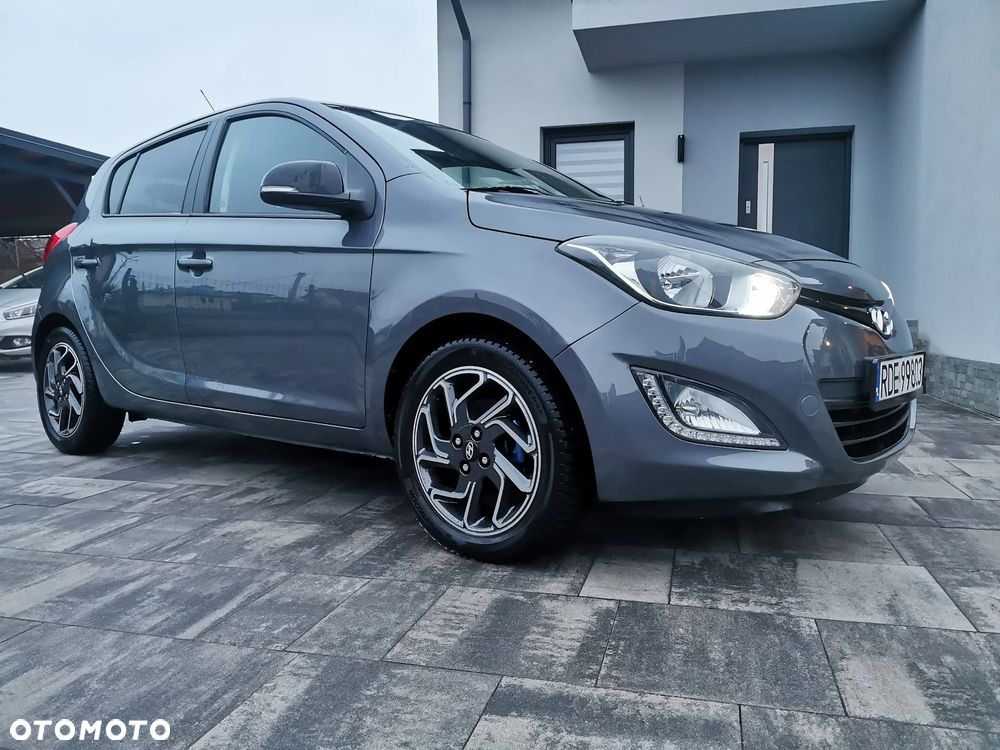 Hyundai i20 1.4 Automatik Comfort - 28