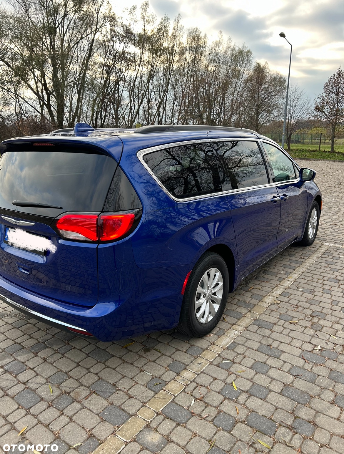 Chrysler Pacifica - 7