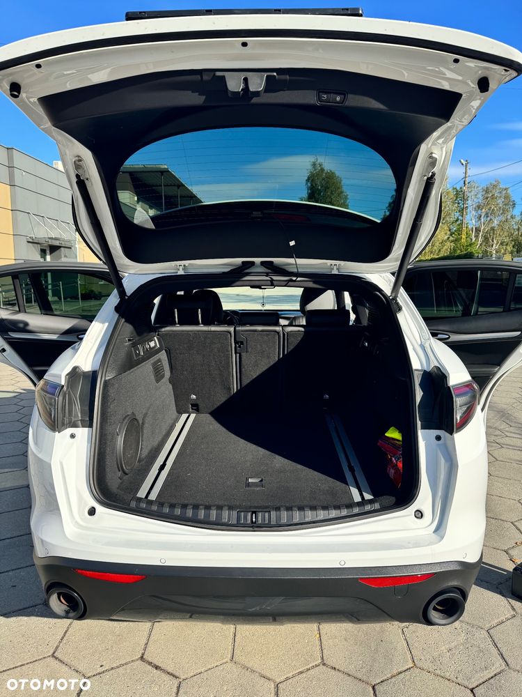 Alfa Romeo Stelvio 2.0 Turbo TI Q4 - 9