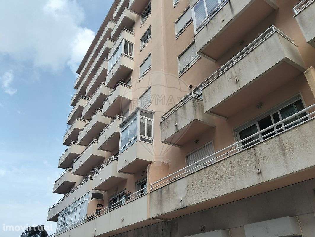 Apartamento T2 para arrendamento - Grande imagem: 2/15