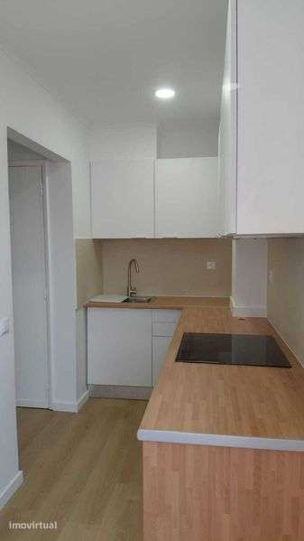 Aluguer T2 Campo Ourique - Grande imagem: 3/12