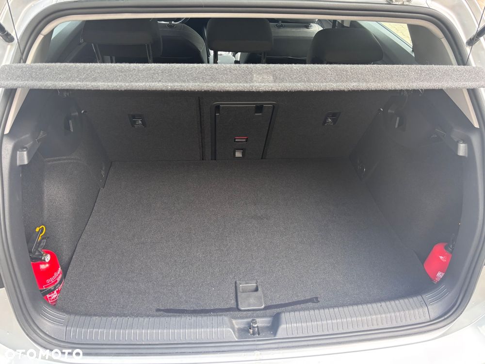 Volkswagen Golf - 7