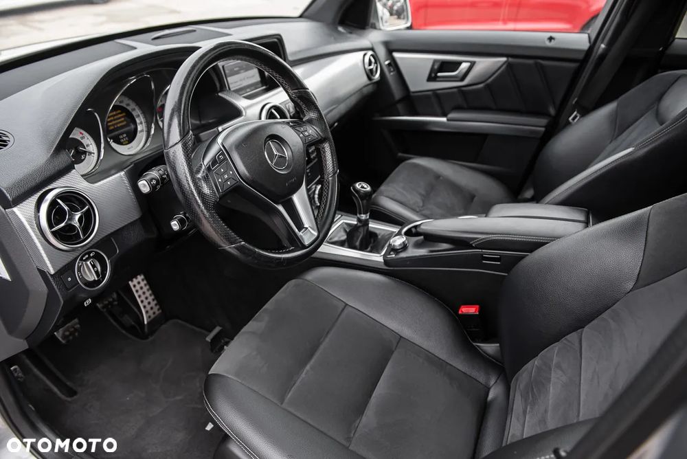 Mercedes-Benz GLK 200 CDI (BlueEFFICIENCY) - 15