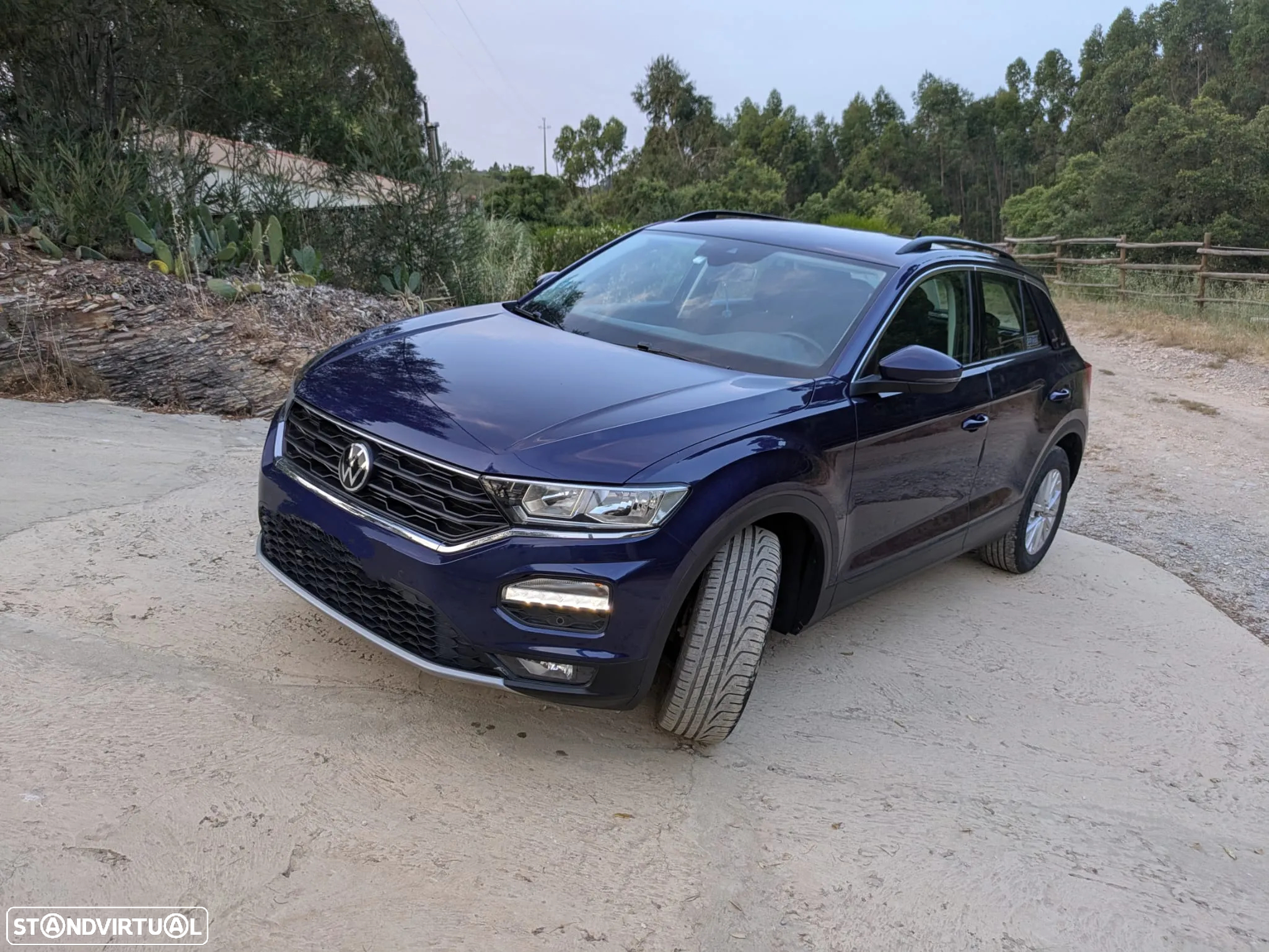 VW T-Roc 1.0 TSI - 14