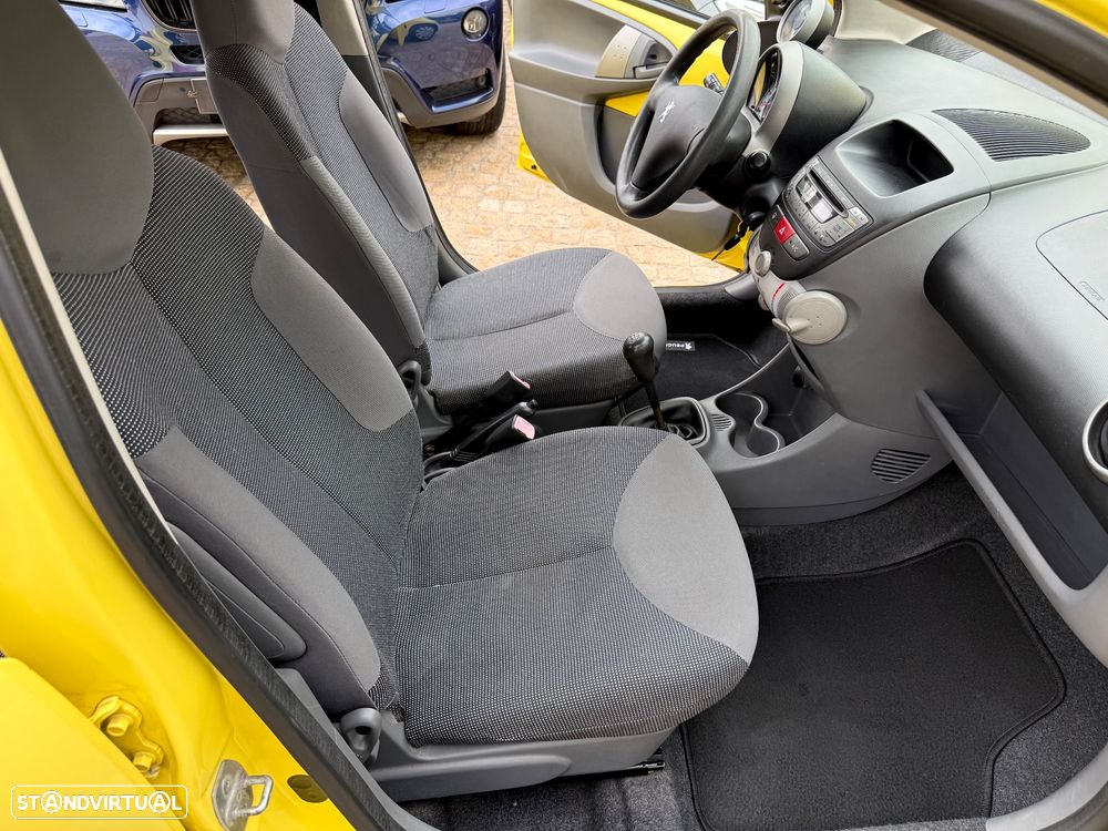 Peugeot 107 1.0 Urban - 6
