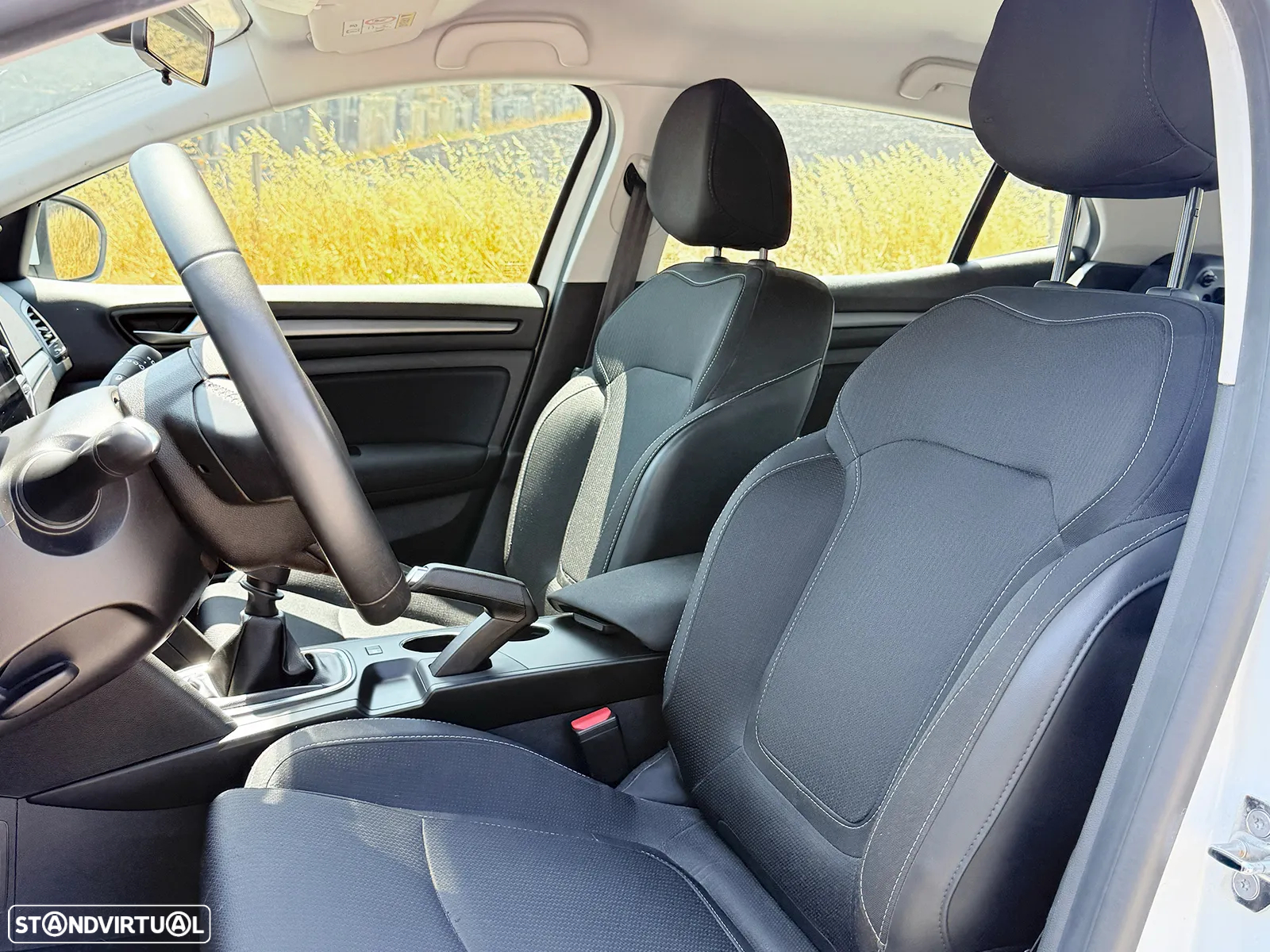 Renault Mégane 1.5 Blue dCi Limited - 4