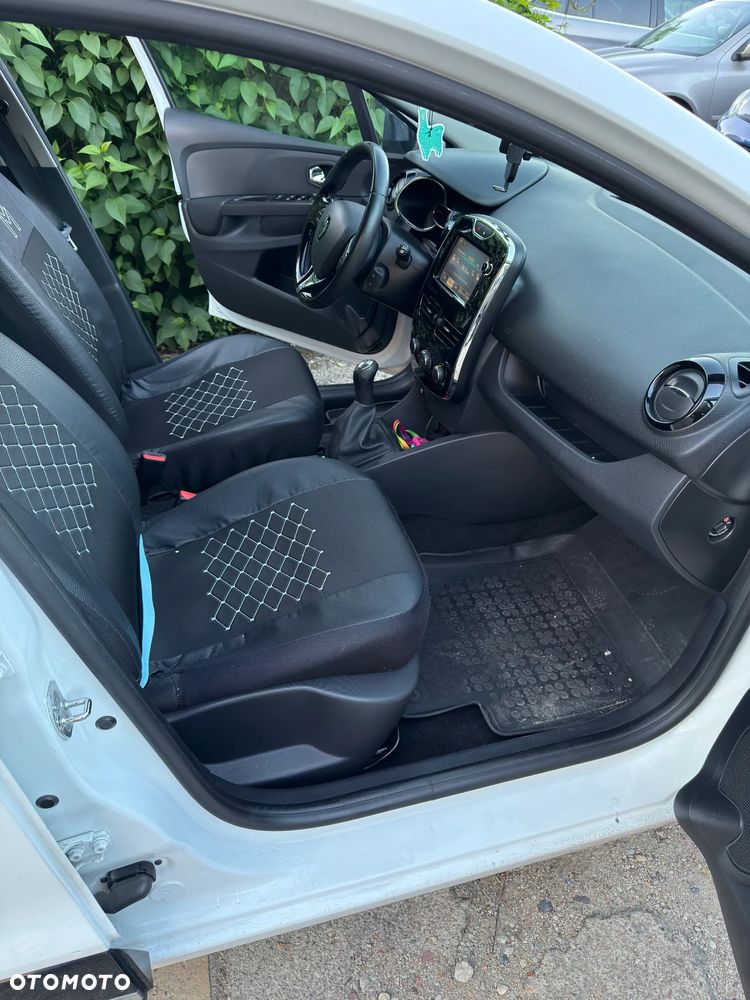 Renault Clio 1.2 16V Zen - 20