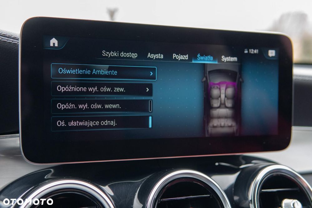 Mercedes-Benz GLC 300 4Matic 9G-TRONIC AMG Line - 27