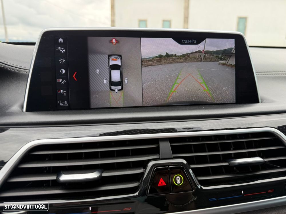 BMW 740 d xDrive Pack M Auto - 18