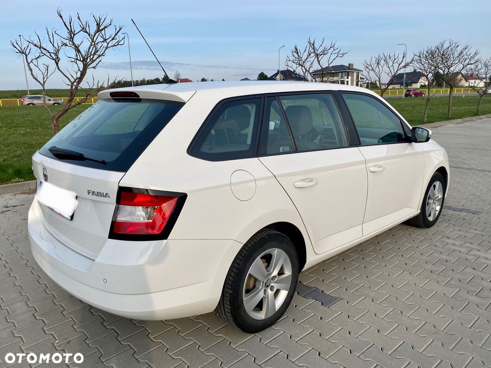 Skoda Fabia - 2