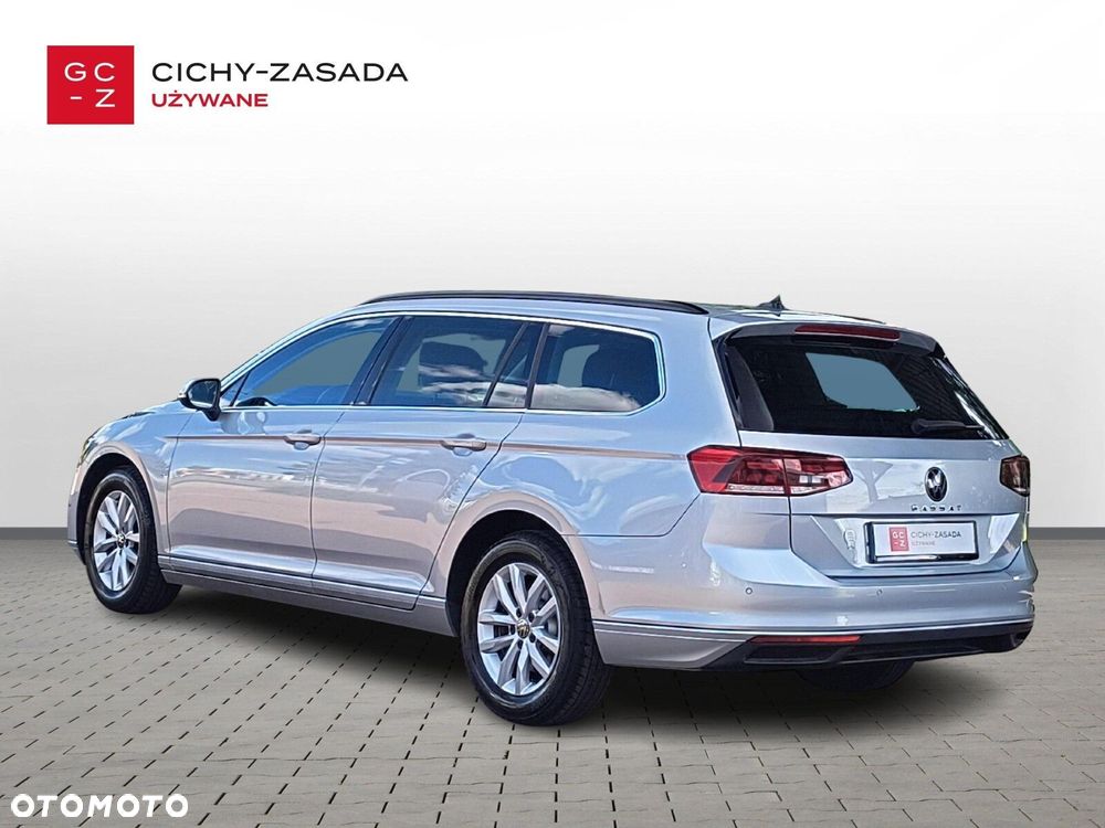 Volkswagen Passat 2.0 TDI EVO Business DSG - 3