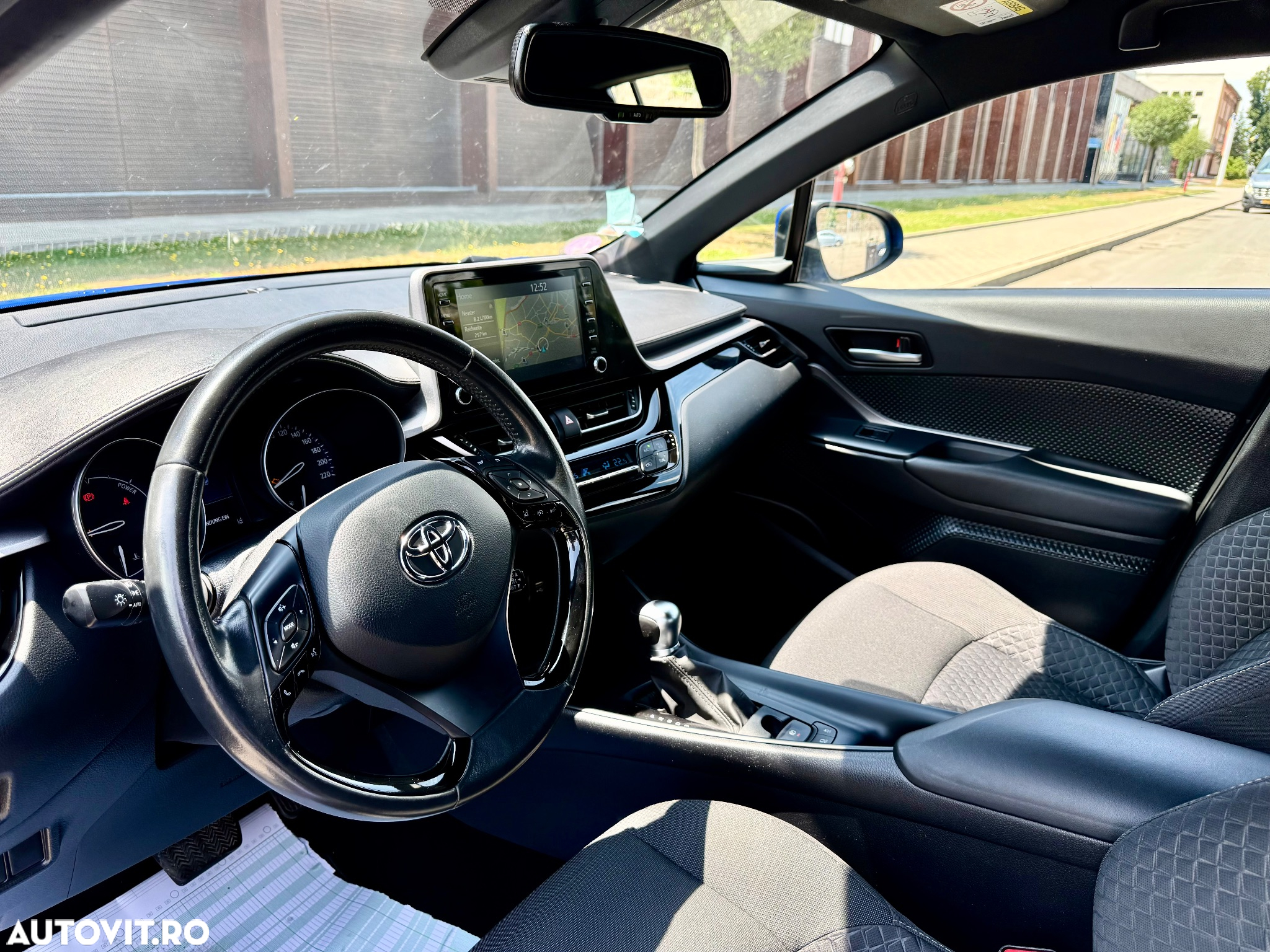 Toyota C-HR 1.8 Hybrid Business Edition - 10