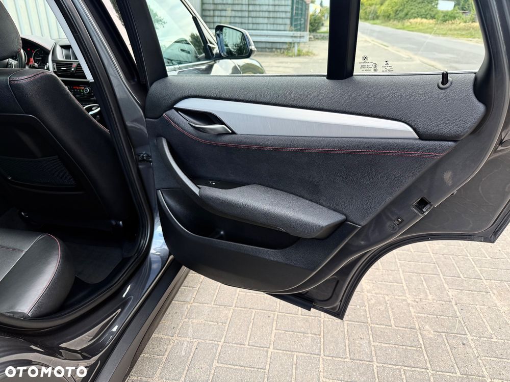 BMW X1 sDrive20d Sport Line - 25