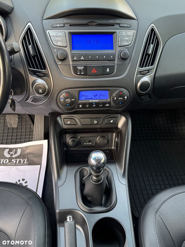 Hyundai ix35 blue 1.6 2WD Finale Silver - 37