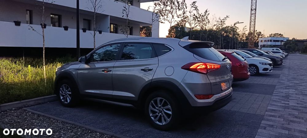 Hyundai Tucson 1.7 CRDI BlueDrive Style 2WD DCT - 5