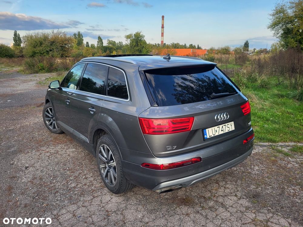 Audi Q7 3.0 TFSI Quattro Tiptronic - 1
