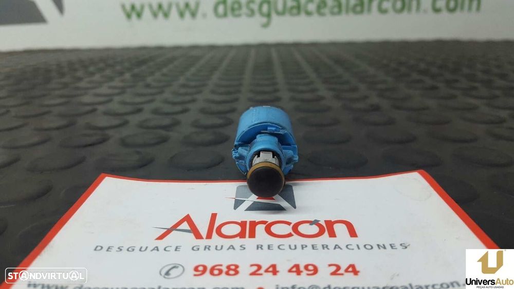 INTERRUPTOR RENAULT MEGANE II 2002 -8200168239B - 1