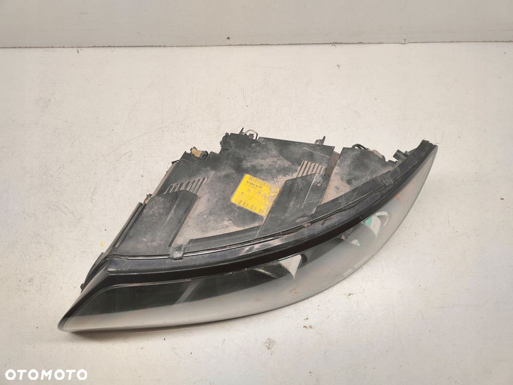 volvo v50 lampa lewa przednia 30698885 - 3