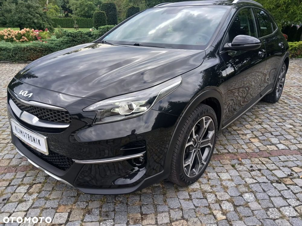 Kia XCeed - 25