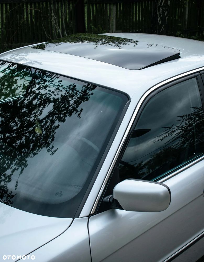 BMW Seria 7 - 10