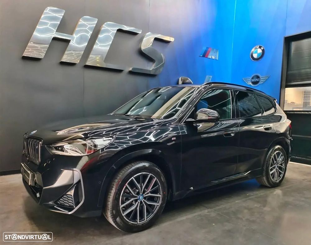 BMW iX1 xDrive30 Pack Desportivo M - 60