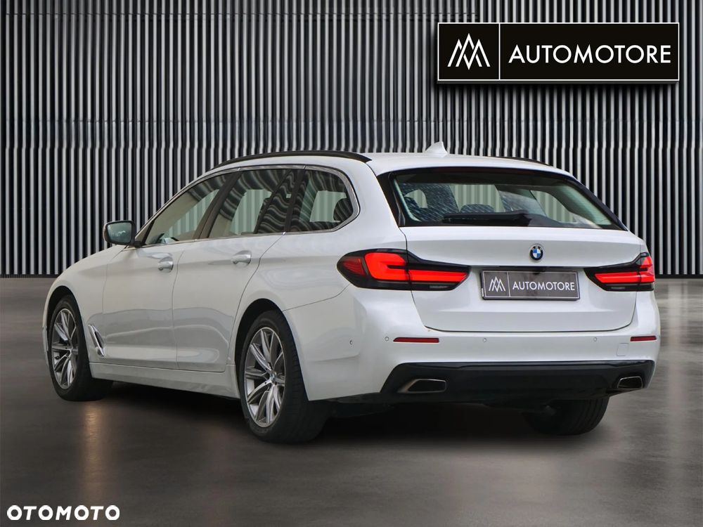 BMW Seria 5 530d Touring - 9