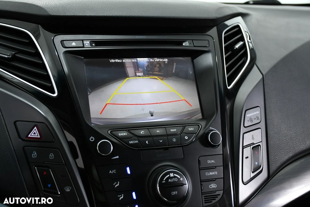 Hyundai i40 Kombi 1.7 CRDi DCT Premium - 9