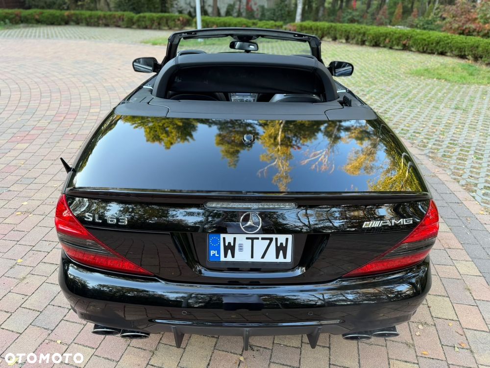 Mercedes-Benz SL 63 AMG SPEEDSHIFT MCT - 22