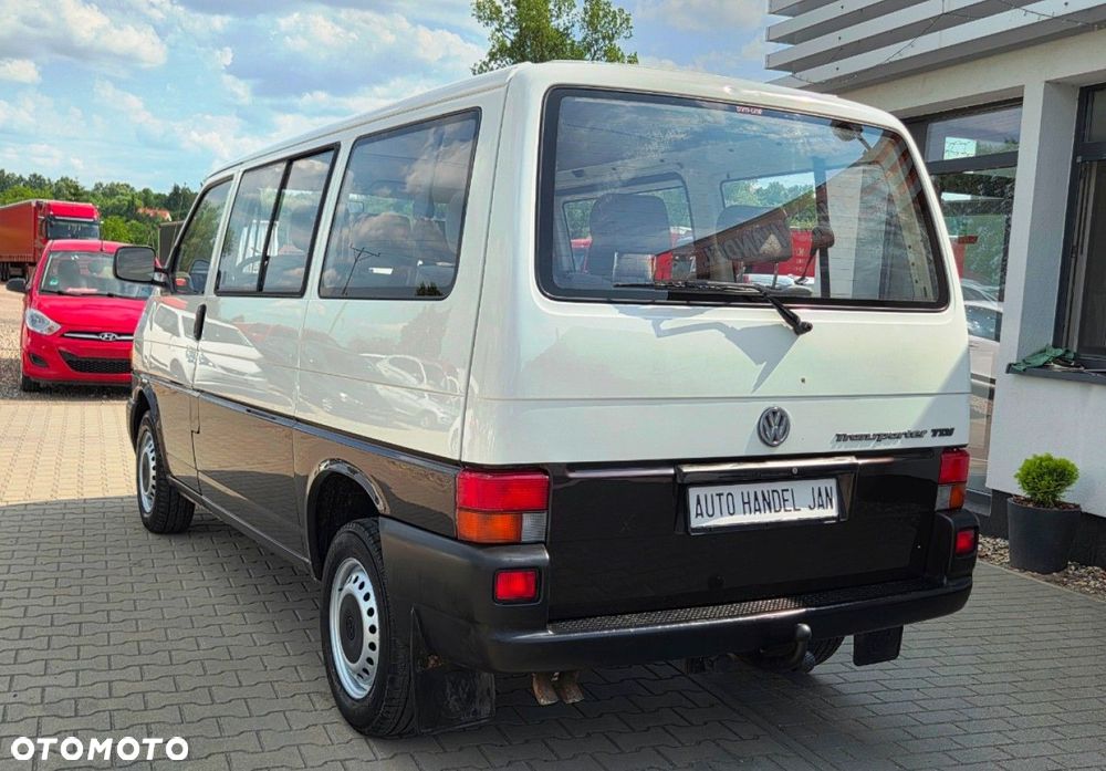 Volkswagen Transporter - 5