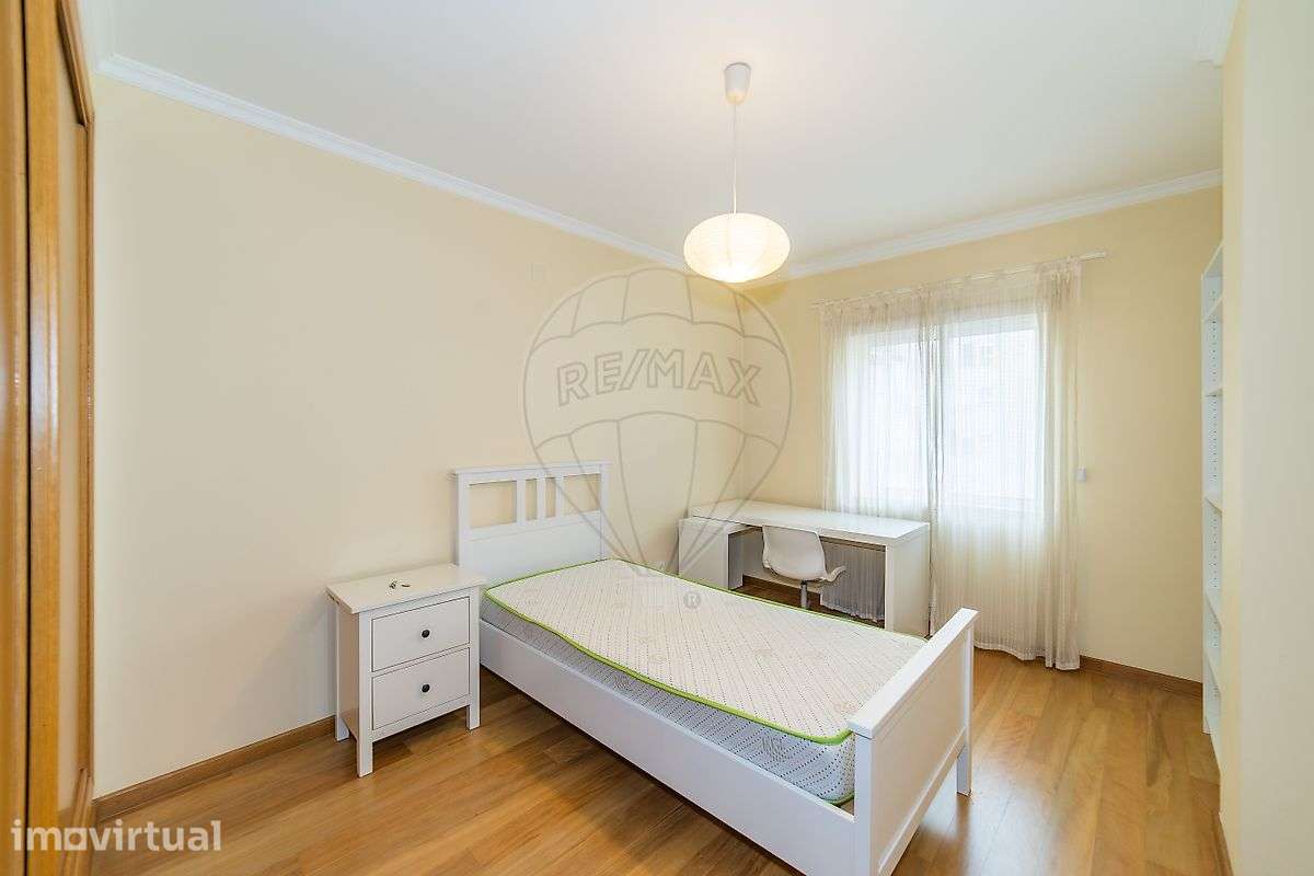 Apartamento T5 para arrendamento - Grande imagem: 4/12