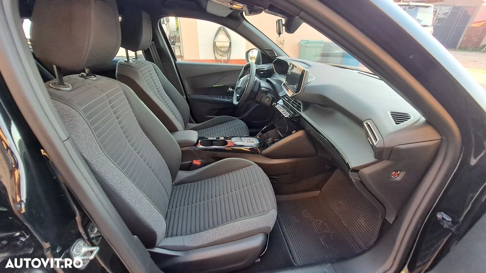 Peugeot 2008 136 Active - 12