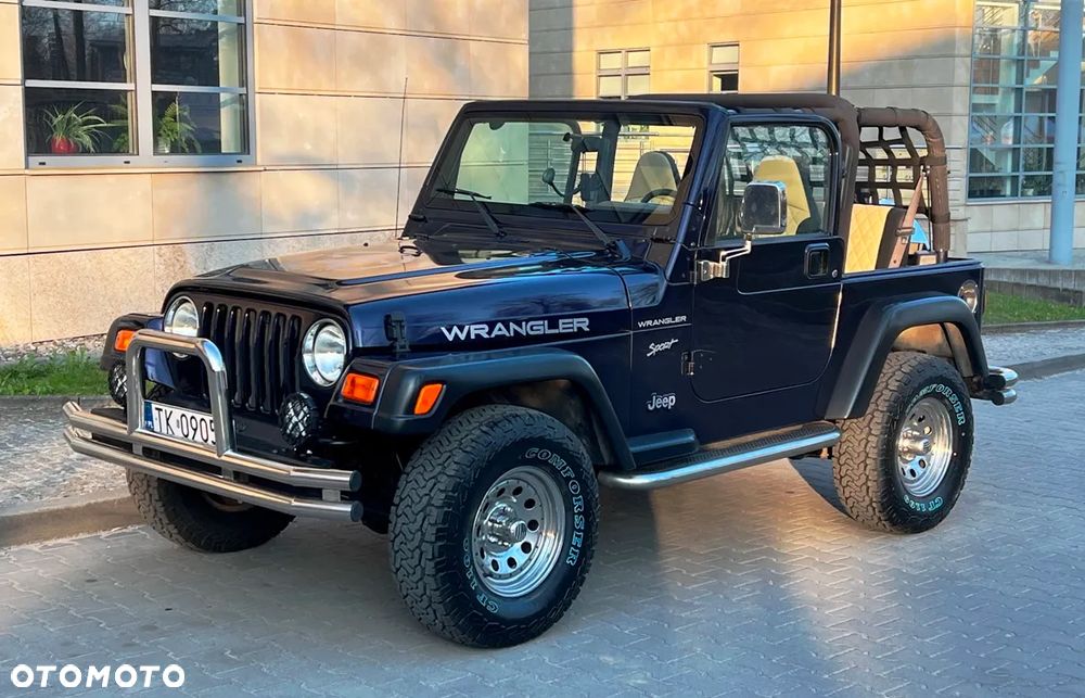 Jeep Wrangler 2.5L - 9