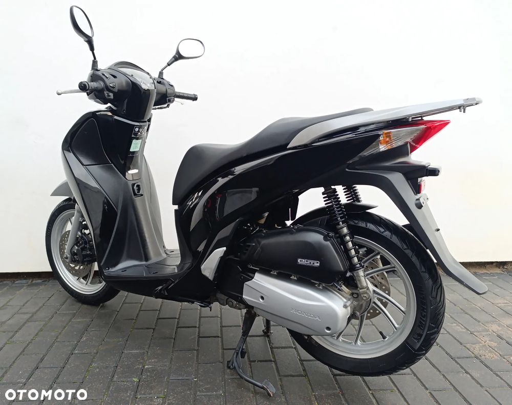 Honda SH - 5