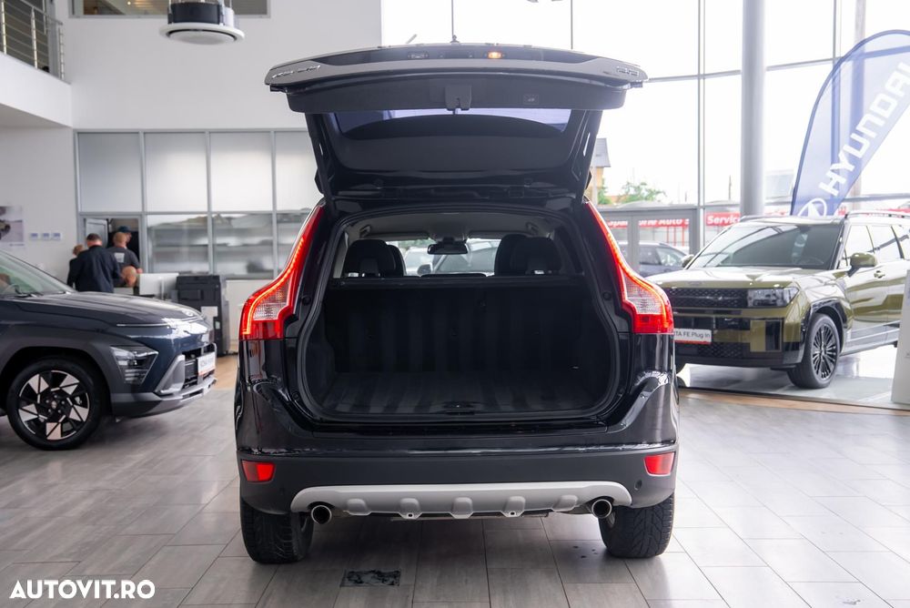 Volvo XC 60 D3 AWD Aut. Momentum - 14