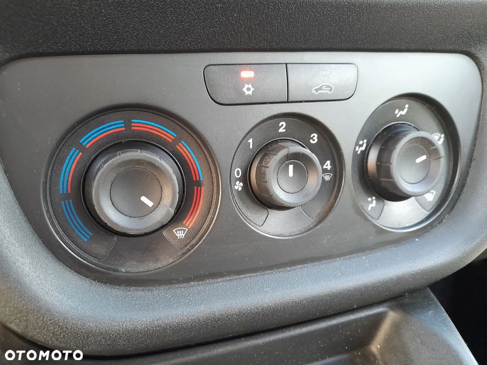 Fiat Doblo Kombi Maxi Active - 4