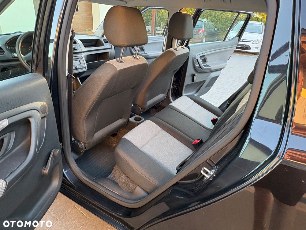 Skoda Fabia 1.2 HTP Ambiente - 18