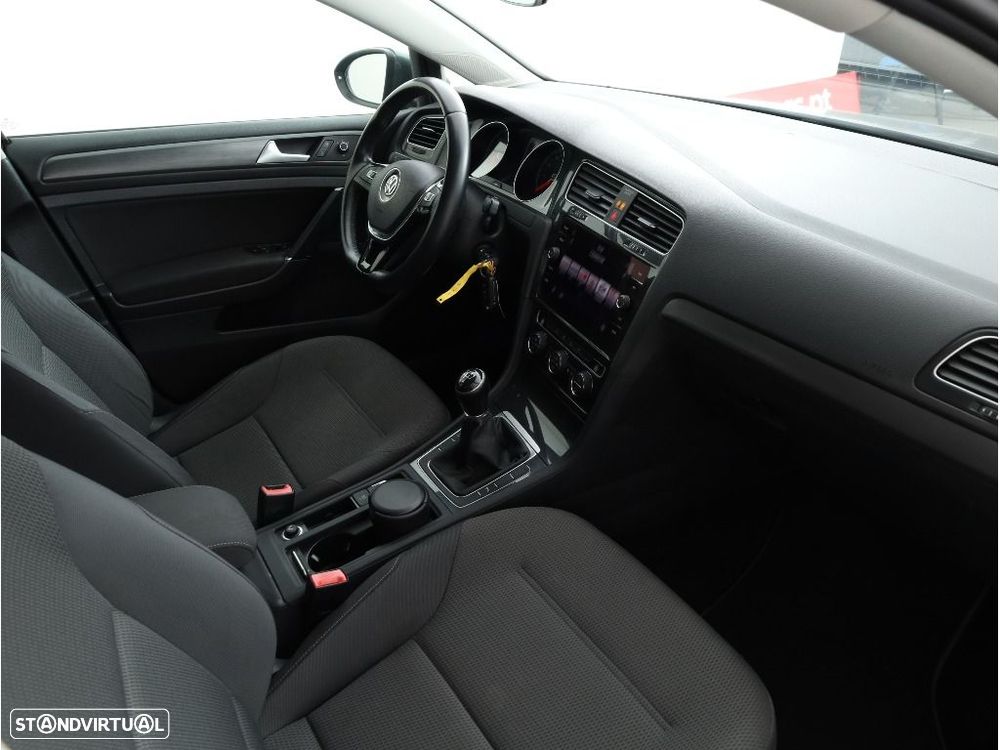 VW Golf 1.6 TDI Stream - 15