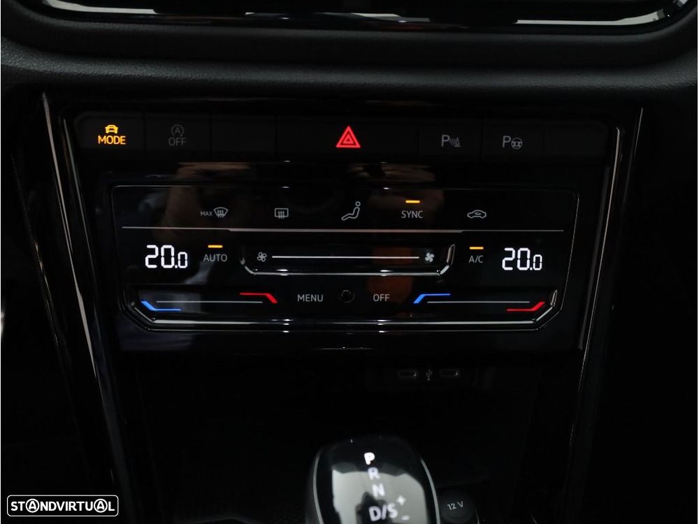 VW T-Roc 1.5 TSI R-Line DSG - 15