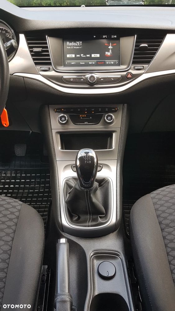 Opel Astra V 1.4 T Enjoy - 10